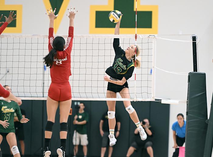 Mira Costa vs Lakewood CIF Southern Section D1 Playoffs Photo-Heston Quan73